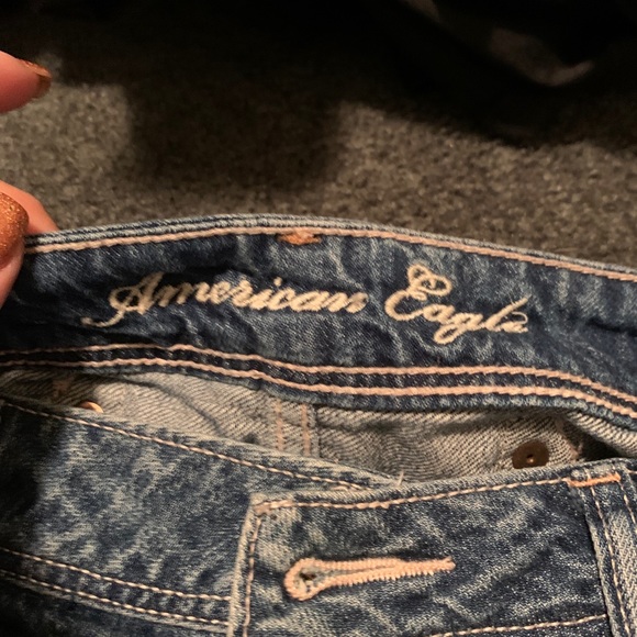Women's American Eagle- holes in front- - Picture 3 of 5